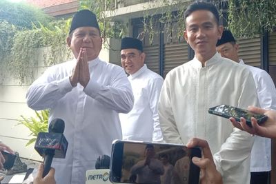 Tepis Cawapres Ganjar, Prabowo Tertarik dengan Gibran: Elektabilitasnya Naik Terus