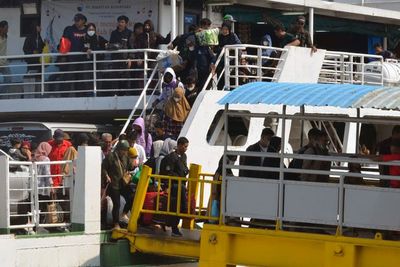 Kemehub: Pengguna Angkutan Umum Capai 6,4 Juta Orang hingga H-1 Lebaran