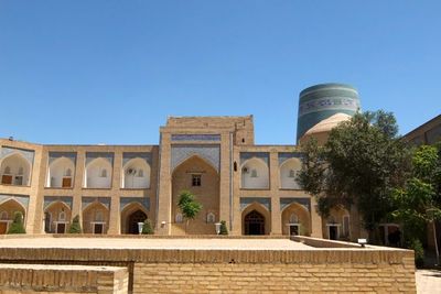 Mengintip Hotel Bekas Madrasah yang ada di Uzbekistan, Tertarik Menginap?