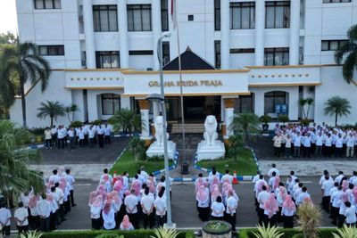 Sebel! Digaji Negara, ASN Pemkab Ponorogo Terlambat Masuk usai Libur Lebaran