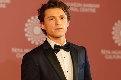 Tom Holland Bakal Tampil di Film Pendek Last Call Karya Adiknya