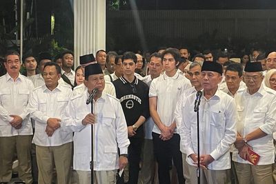 Iwan Bule Resmi Jadi Kader Gerindra, Jabat Wakil Ketua Dewan Pembina 