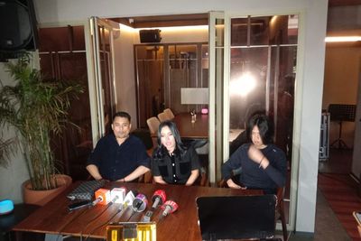 Uci Flowdea Siap Garap Film di Jepang Usai Masalah Penipuan dengan Medina Zein Selesai