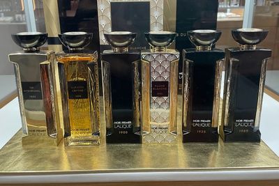 Toko Mewah L'ecrin A Parfums di Brussels: Pusat Penggemar Parfum dari Seluruh Dunia
