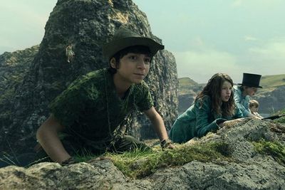 Review Peter Pan & Wendy: Menghidupkan Kembali Keajaiban Negeri Dongeng