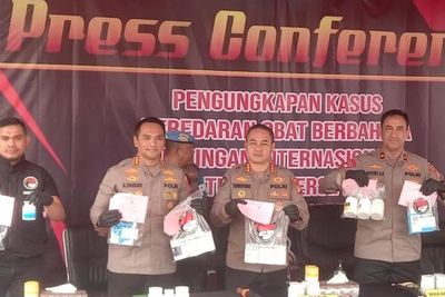 Terungkap! Ini Peran 3 Pelaku di Balik Gudang Tramadol dan Heximer di Jakbar