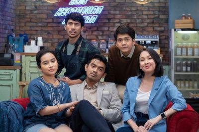 7 Serial Komedi Terbaru Netflix: Dari Karya Indonesia hingga Serial Komedian Legenda