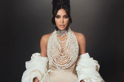 Kim Kardashian Belajar Akting untuk Peran di American Horror Story : Tantangan Banget!