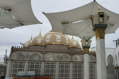 Melihat Masjid Ar-Rahman Blitar, Serasa Berada di Masjid Nabawi Madinah