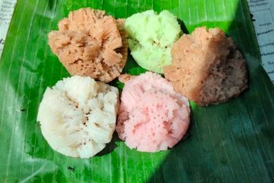 Mencicipi Kue Carabikang Legendaris Berusia 30 Tahunan di Jogja, Cuma Rp1.000 Bikin Nagih