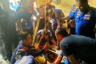 Pilu! Ibu dan 2 Anak Tewas Terjatuh ke Dalam Sumur 17 Meter, Evakuasi Berlangsung Dramatis