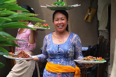 Pengalaman Seru Belajar Memasak Makanan Khas Bali di Ubud