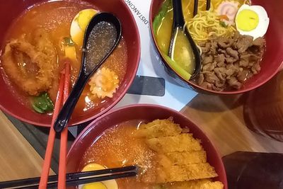 Di Bandung Ada Ramen Bajuri yang Ramai Pengunjung Tiap Hari, Seenak Apa Sih?