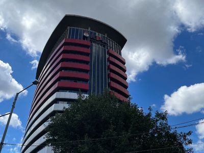 Tersangka MG Datang ke KPK Jalani Pemeriksaan Dugaan Suap Basarnas