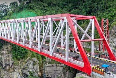 Cantiknya Jembatan Gladak Perak, Usai Diresmikan Mendadak Jadi Wisata Warga Sekitar