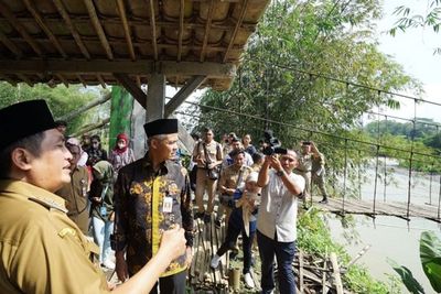 Bangun Jembatan Indiana Jones di Magelang, Ganjar Lakukan Hal Ini