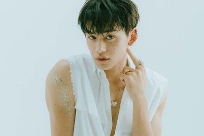 Setelah Lama Digantung, Lucas Akhirnya Resmi Dinyatakan Mundur dari NCT dan WayV