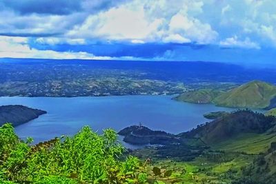 Legenda Danau Toba: Kisah Menyedihkan dari Janji Toba pada Putri Ikan yang Dilanggar