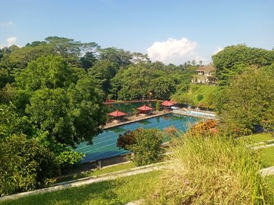 Taman Narmada Lombok, Punya Air yang Bikin Enteng Jodoh