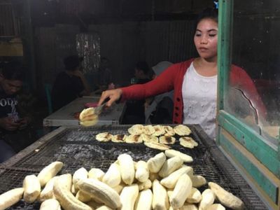 Tak Suka Pedas? Ini 6 Rekomendasi Kuliner Makassar dengan Rasa Gurih hingga Manis