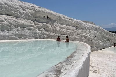 Cantiknya Pamukkale di Turki: Keajaiban Tersembunyi dari Sumber Mata Air Panas