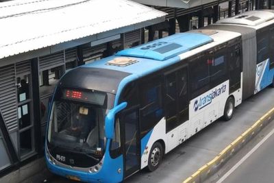 Mudahkan Transit Penumpang Jadi Alasan TransJakarta Revitalisasi Sejumlah Halte