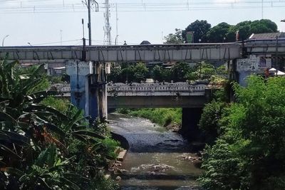 Jembatan Kewek: Selain Nama Uniknya, Lekat Dengan Misteri Dua Sosok Penjaga