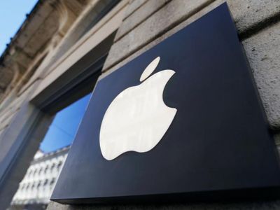 Saingi Samsung, Apple Dikabarkan akan Rilis HP Lipat Pertama di 2026