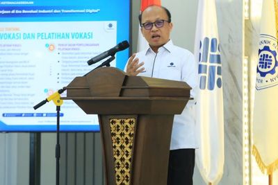 Polteknaker Harus Terus Inovasi Dalam Wujudkan SDM Unggul