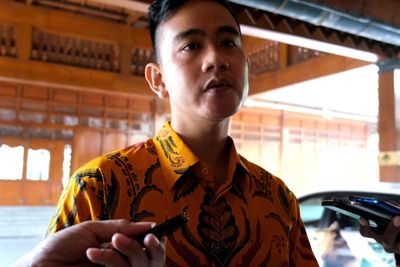 Puan Titip Anaknya yang Maju Caleg DPR RI di Dapil Soloraya ke Gibran