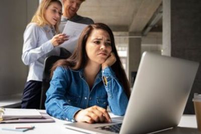 5 Cara Menghindari Drama di Kantor Biar Gak Bikin Mumet