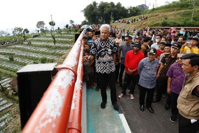 Tinjau Pembanguan Jembatan Keseneng, Ini Catatan Ganjar Pranowo