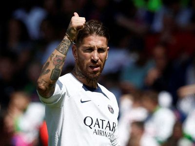 Resmi Tinggalkan PSG, Sergio Ramos Susul Ronaldo ke Arab Saudi?