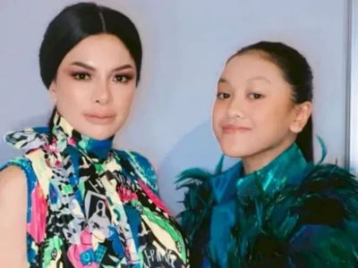 Lolly Didampingi Nikita Mirzani Bakal Jalani Pemeriksaan Kasus Vadel Badjideh