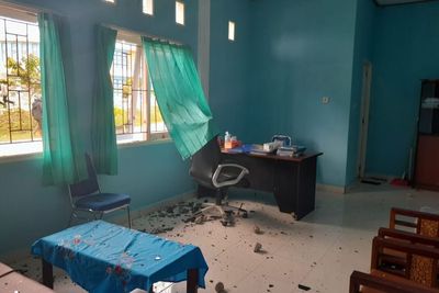 Dana Desa Tak Sesuai, Massa Unjuk Rasa hingga Rusak Kantor DPMK di Papua