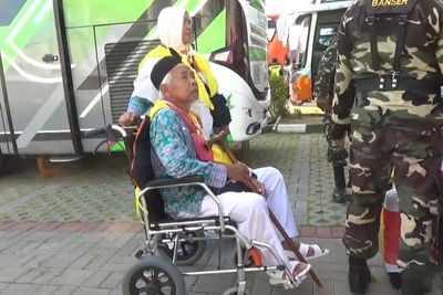 Calon Haji Asal Klaten Meninggal di dalam Pesawat