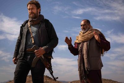 Review Kandahar : Perjalanan Maut Seorang Agen Rahasia di Tengah Medan Perang