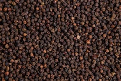 Manfaat Lada Hitam Untuk Kesehatan, Sebagai Antioksidan Hingga Perbaiki Pencernaan 