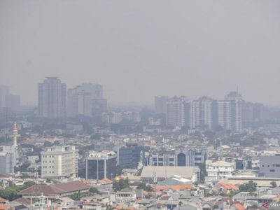 Bahaya Berkendara di Jakarta dengan Polusi Udara Tertinggi, Gunakan Masker saat Bepergian!