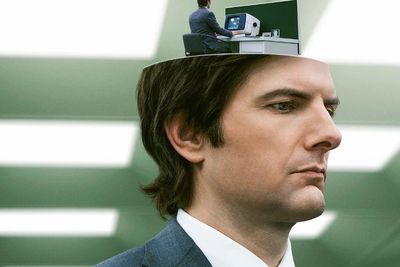Review Severance: ketika Work Life Balance Jadi Impian Karyawan Malah Berakhir Mengerikan