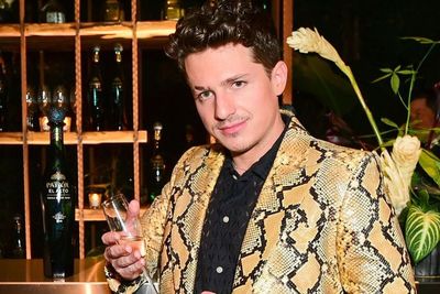 11 Lagu Charlie Puth Terbaru dan Terpopuler, Liriknya Dalam!