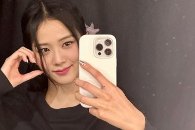 Jisoo BLACKPINK Posting Momen Konser di Melbourne, Peringati 7 Tahun Debut di Kpop