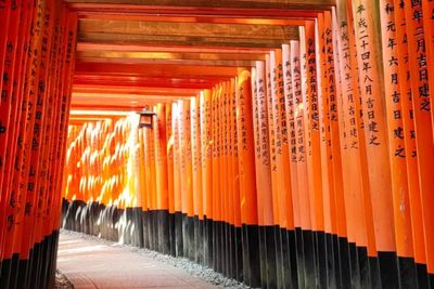 Fushimi Inari, Kuil Tujuan Para Turis Dunia Punya Spot Foto Andalan
