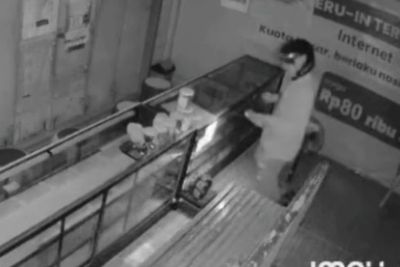 Pembobolan Konter Pulsa Terekam CCTV, Korban Alami Keempat Kalinya