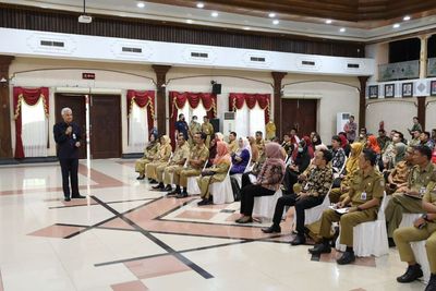 Ganjar Jadi Mentor Inspektorat se-Jateng dan Beri Penguatan Materi Antikorupsi