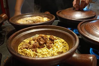 Kedai Mr. Wong Menyajikan Sensasi Kuliner Claypot ala Hongkong di Kota Malang