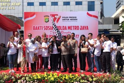 HUT Bhayangkara ke-77, Polda Metro Sebar Sembako Hingga Donor Darah