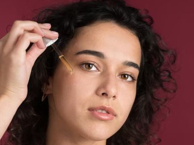 5 Rekomendasi Eye Cream untuk Mencerahkan Mata Panda