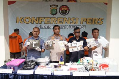 Tangkap Bandar Narkoba, Polisi Sita Tembakau Sintetis Senilai Rp1,9 Miliar