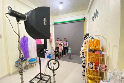 Gokil! Mengintip Bisnis Self Photo Studio ala Korea, Sehari Cuannya Sampai Rp10 Juta